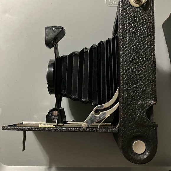 Kodak Junior No. 2c Autographic Black Classic Folding Film Camera - Picture 4 of 16